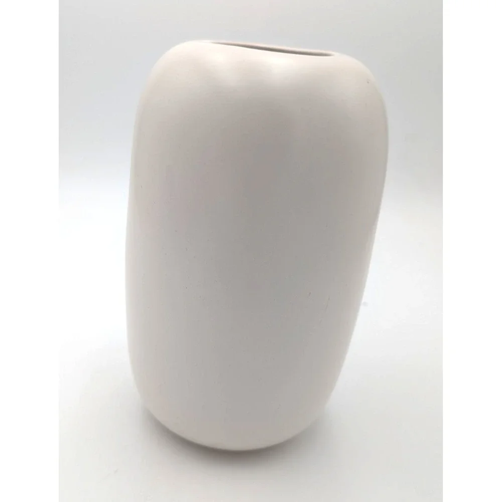 Room Essentials Ceramic Decorative Vase 8
